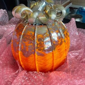 SIGNED Steven lundberg Orange Glass Pumpkin